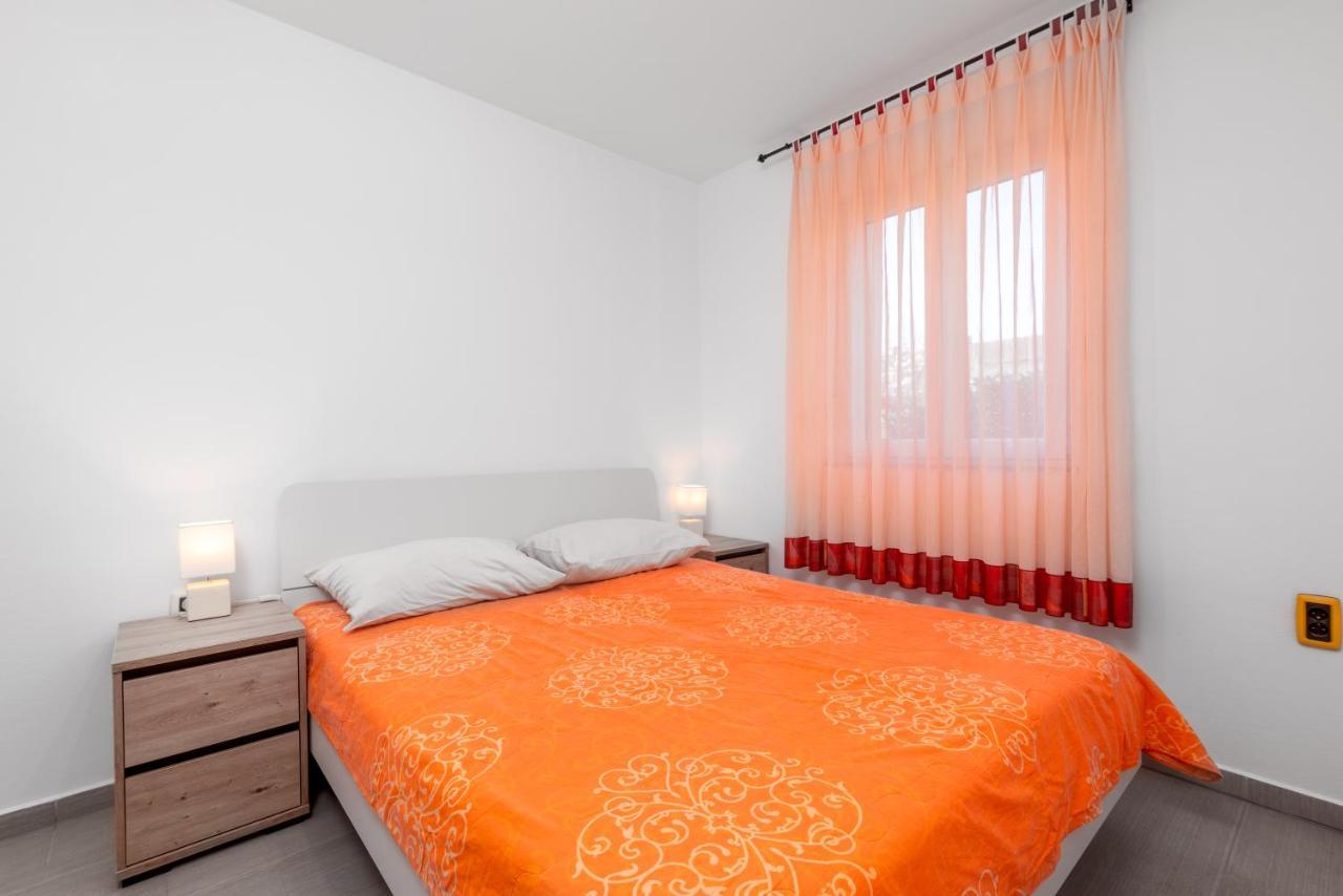 Apartments Manuela Pula Ngoại thất bức ảnh