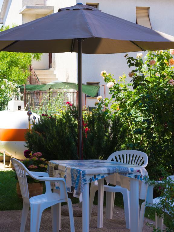 Apartments Manuela Pula Ngoại thất bức ảnh